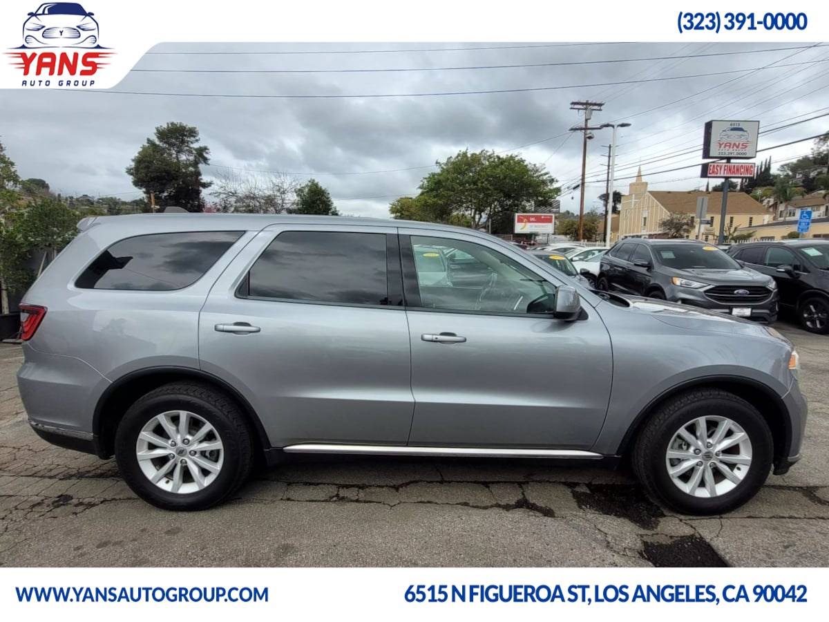 2019 Dodge Durango SXT photo 4