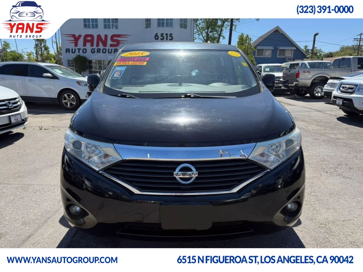 2015 Nissan Quest SV photo 2