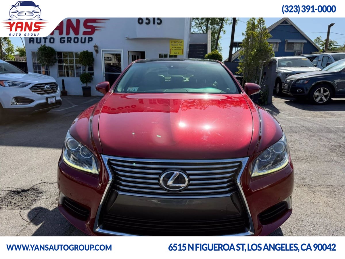 2016 Lexus LS 460 photo 2