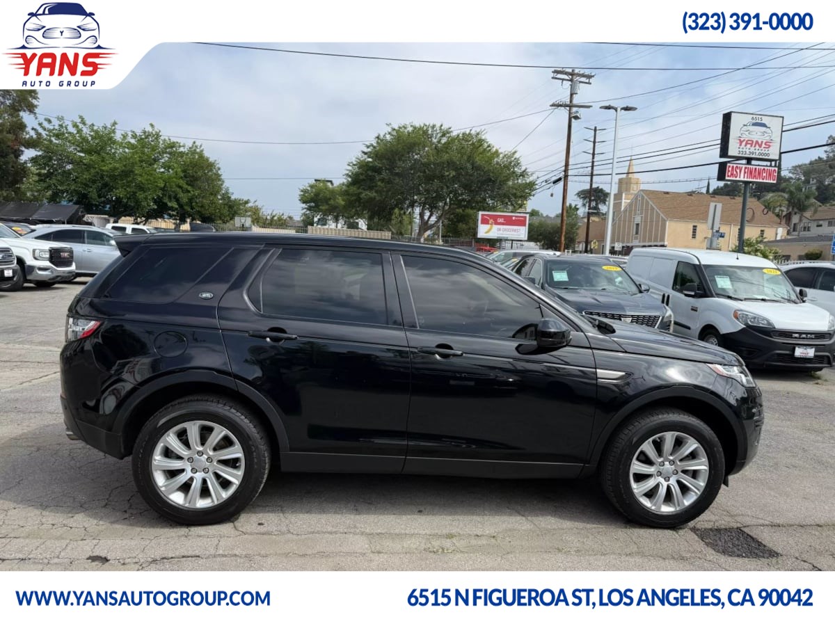 2019 Land Rover Discovery Sport SE photo 4