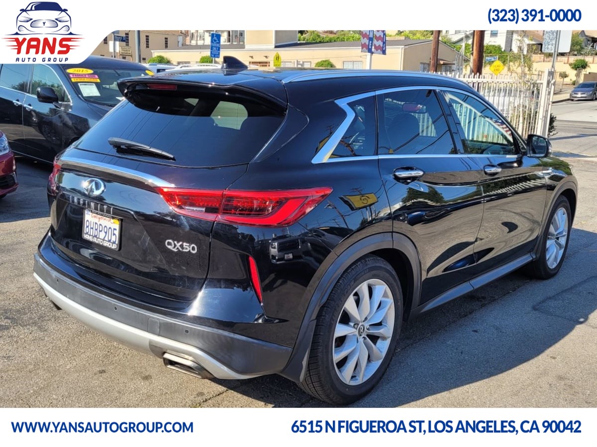 2019 Infiniti QX50 Essential photo 5