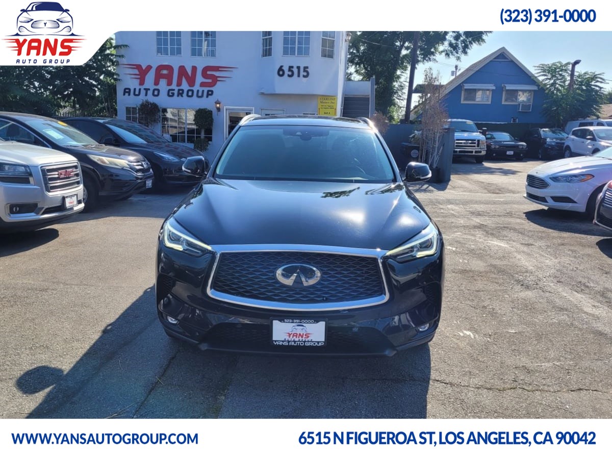 2019 Infiniti QX50 Essential photo 2