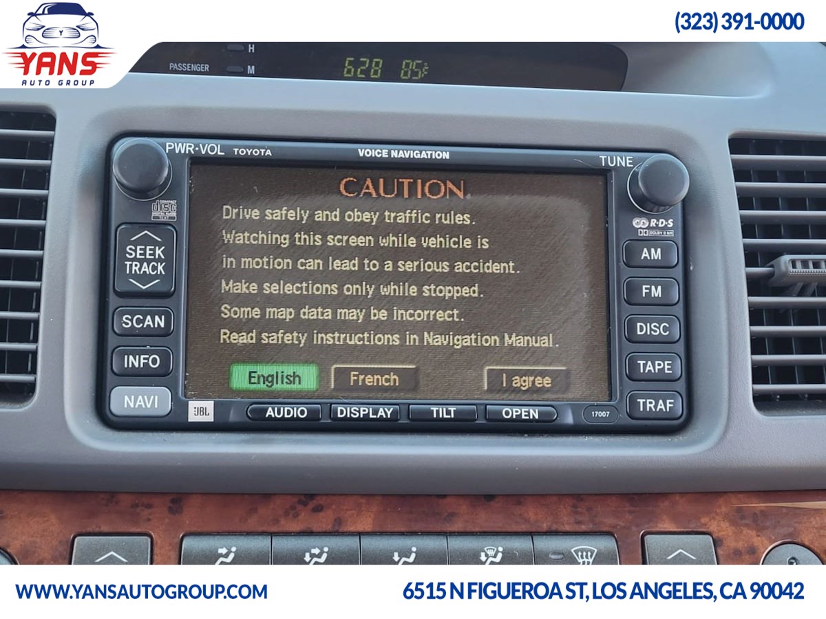 2003 Toyota Camry XLE photo 13