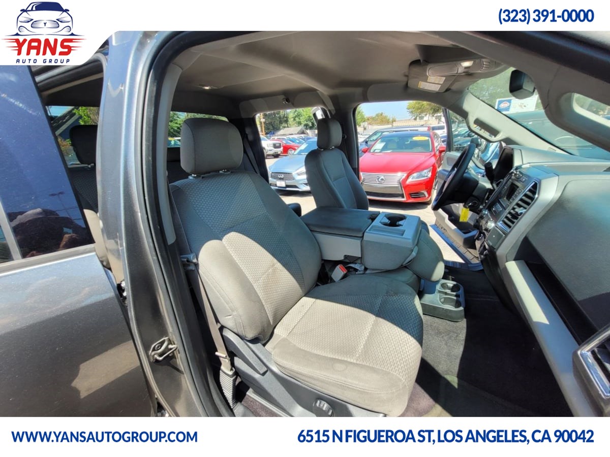2016 Ford F-150 XLT photo 13