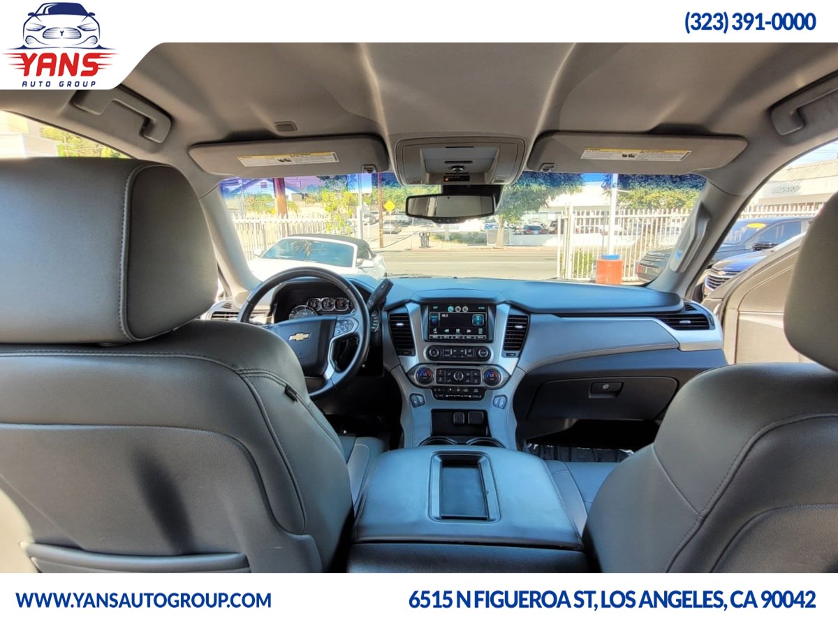2015 Chevrolet Suburban LT photo 11