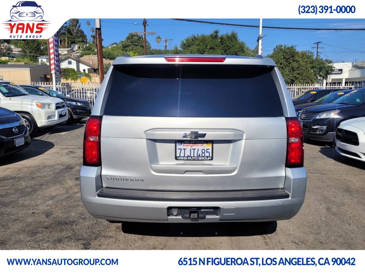 2015 Chevrolet Suburban LT photo 5