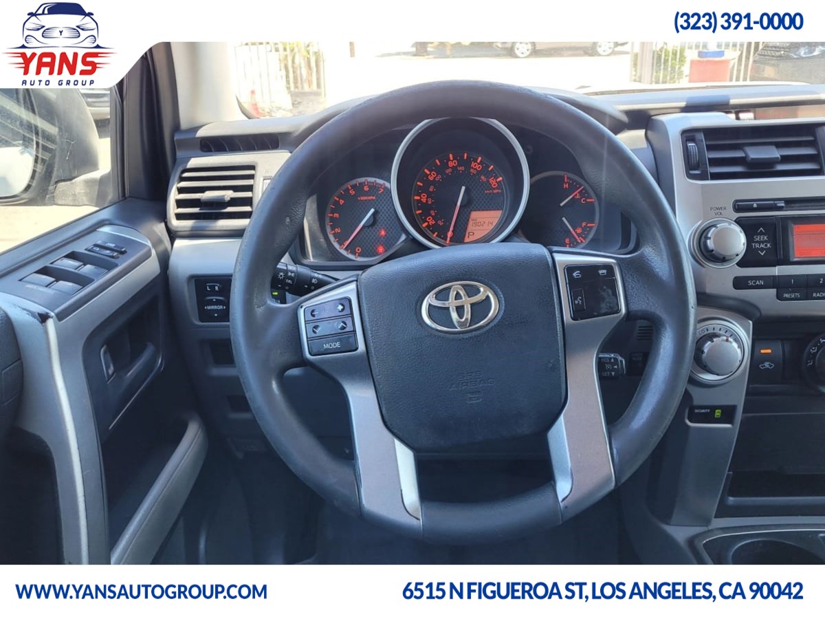 2010 Toyota 4Runner SR5 photo 7
