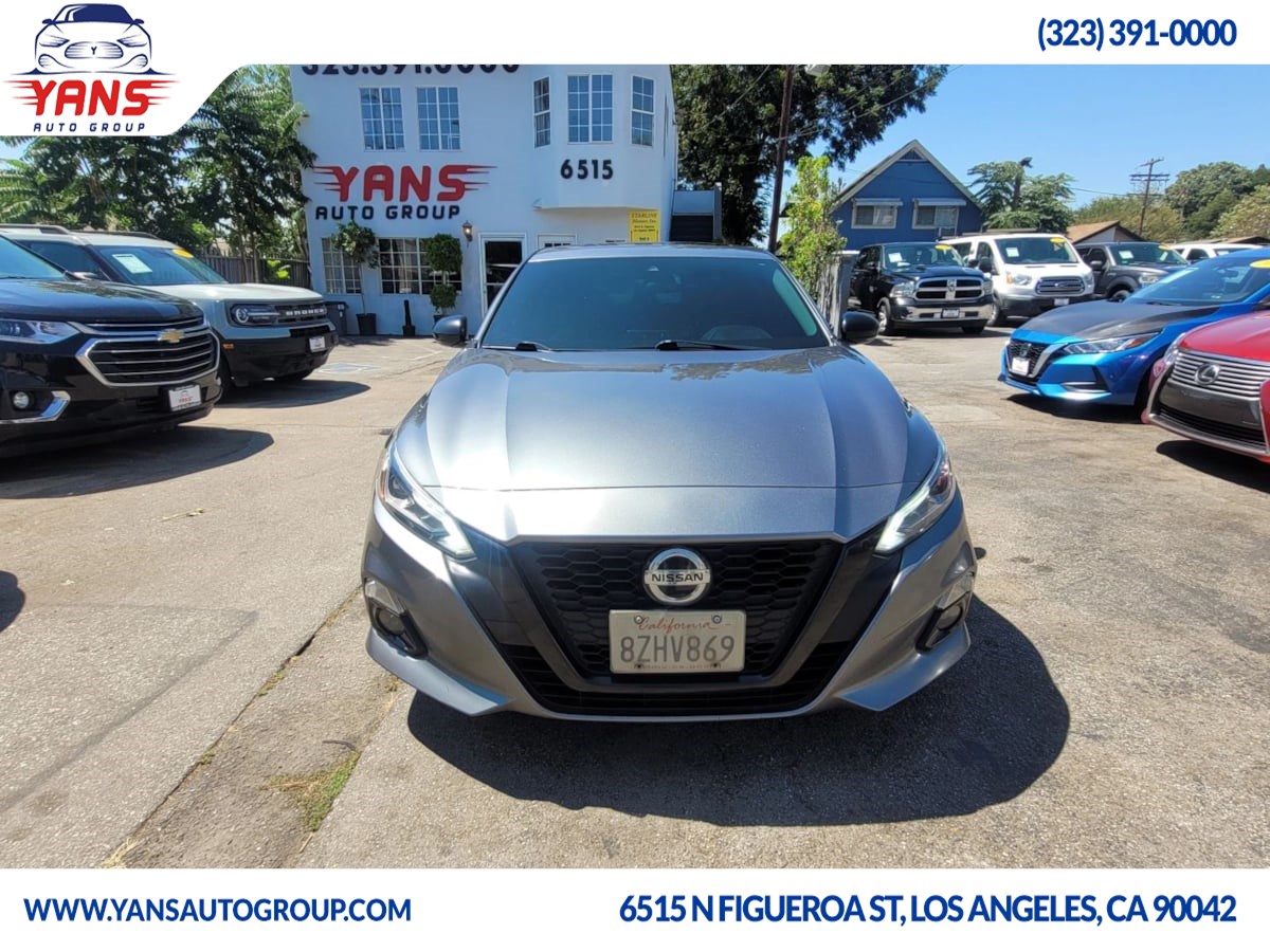 2022 Nissan Altima 2.5 SR photo 2