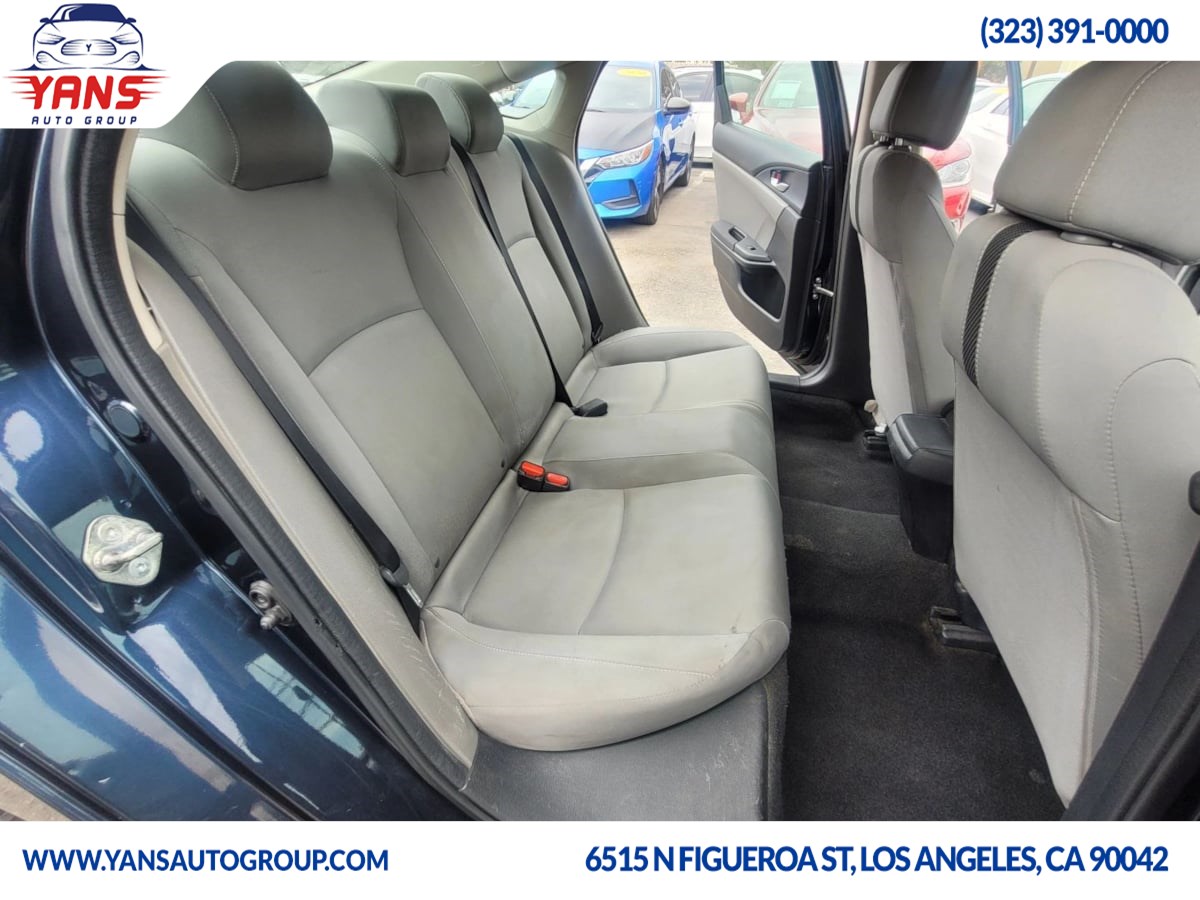 2017 Honda Civic LX photo 14