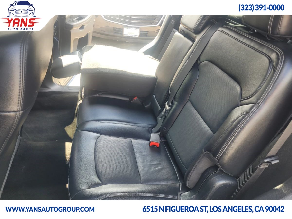 2017 Ford Explorer Limited photo 12