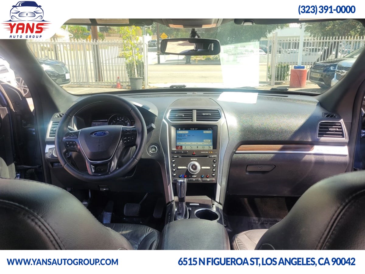 2017 Ford Explorer Limited photo 9