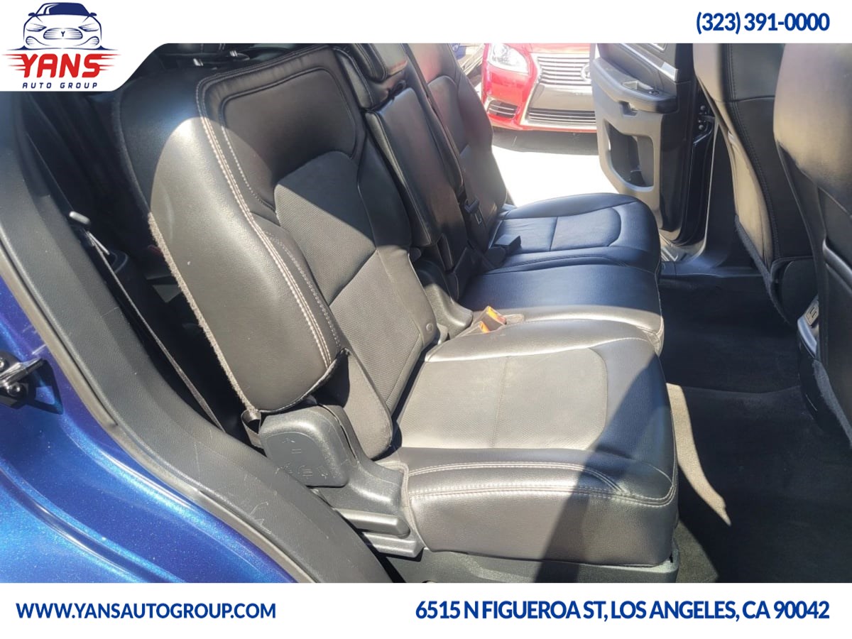 2017 Ford Explorer Limited photo 15