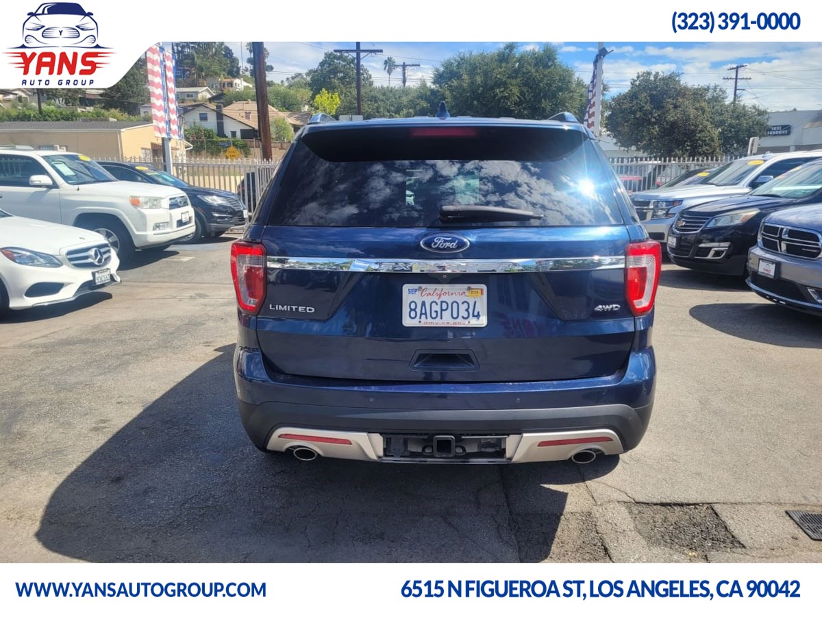 2017 Ford Explorer Limited photo 4