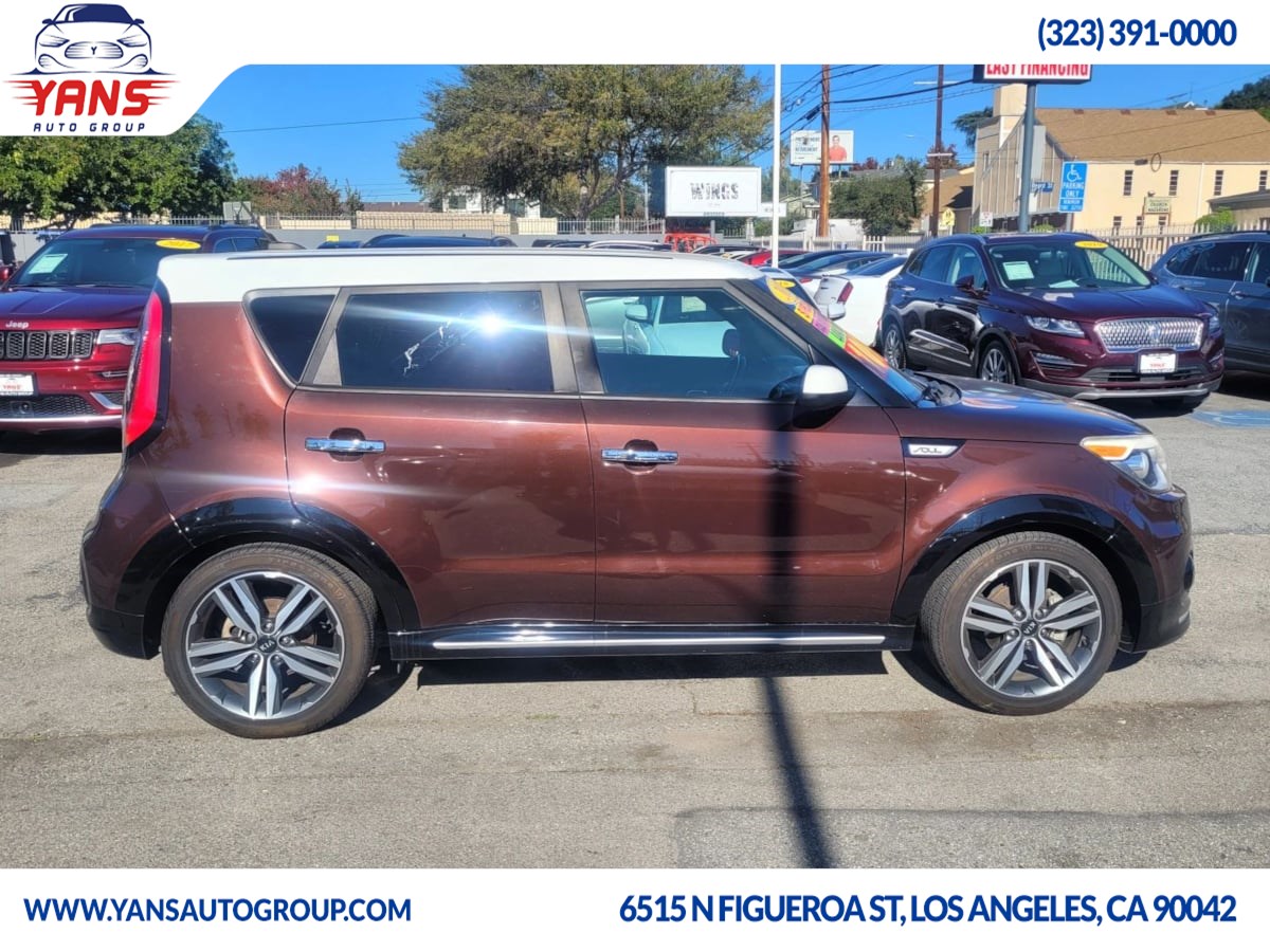 2017 Kia Soul Plus photo 2