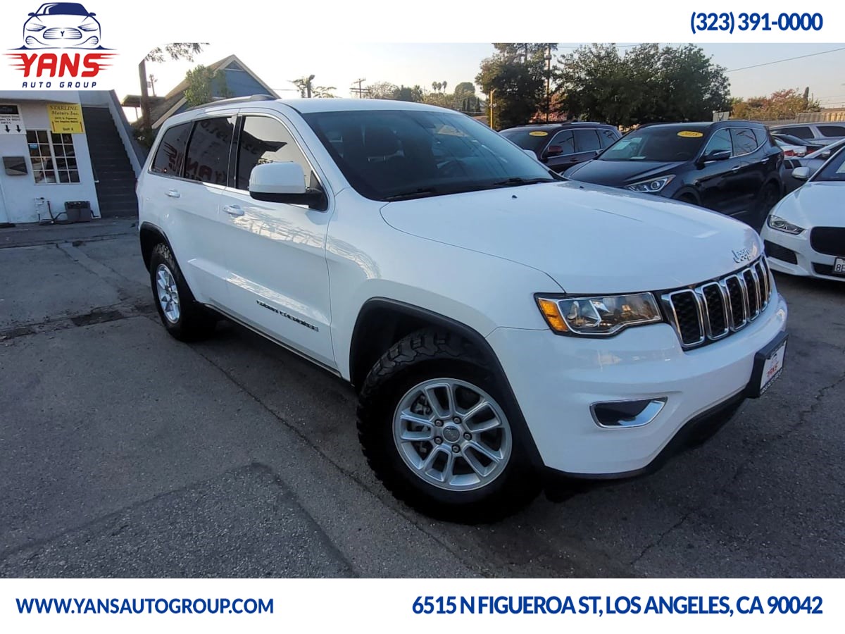 2019 Jeep Grand Cherokee Laredo E photo 3