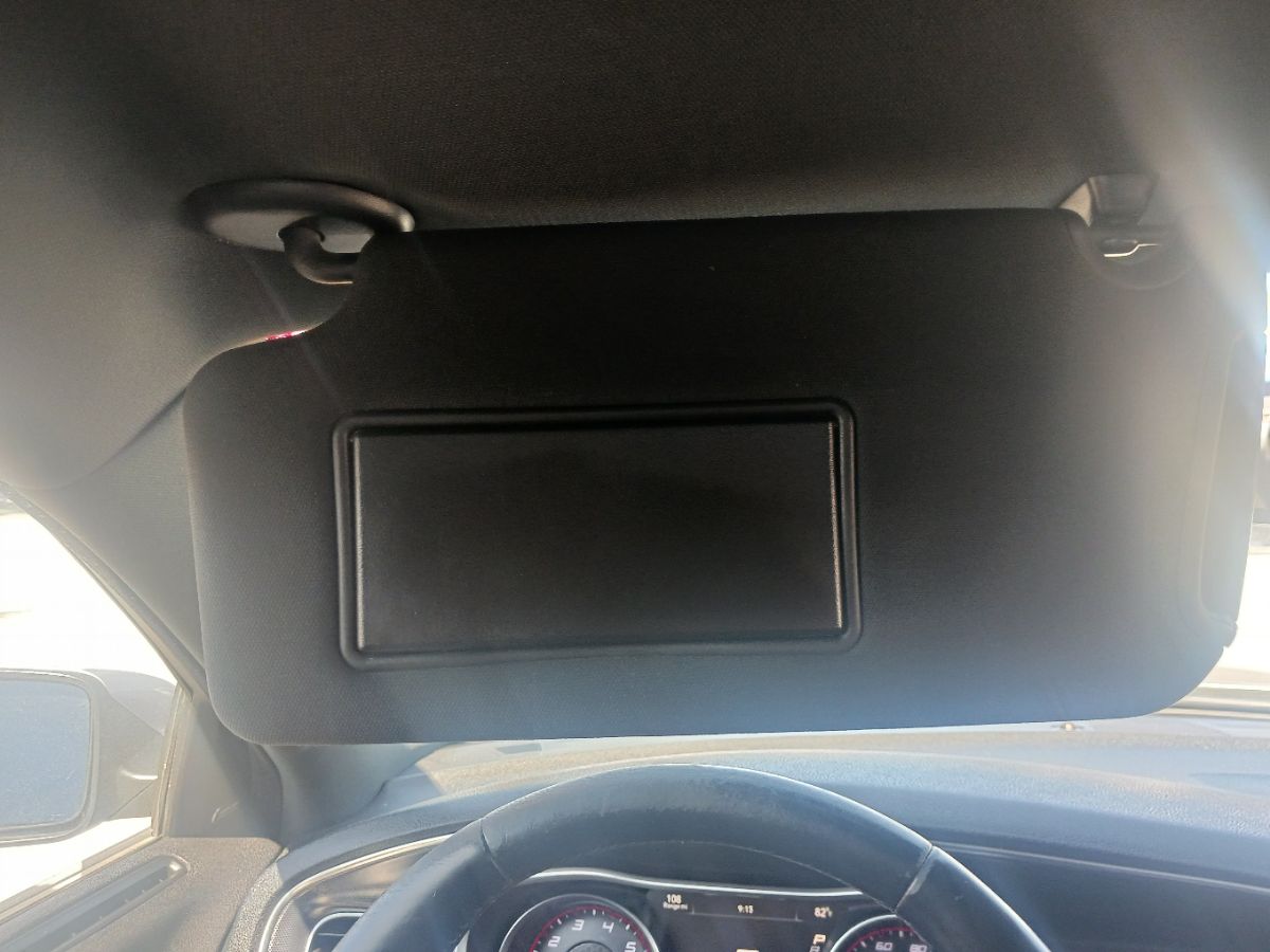 2018 Dodge Charger SXT Plus photo 22