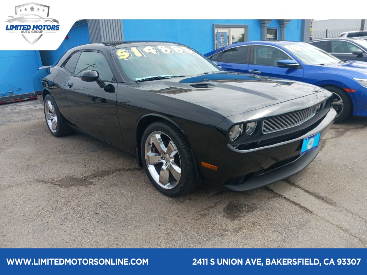 2013 Dodge Challenger SXT