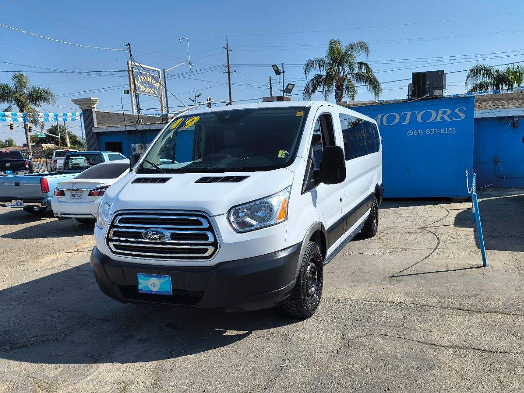 2019 Ford Transit XLT Van photo 3
