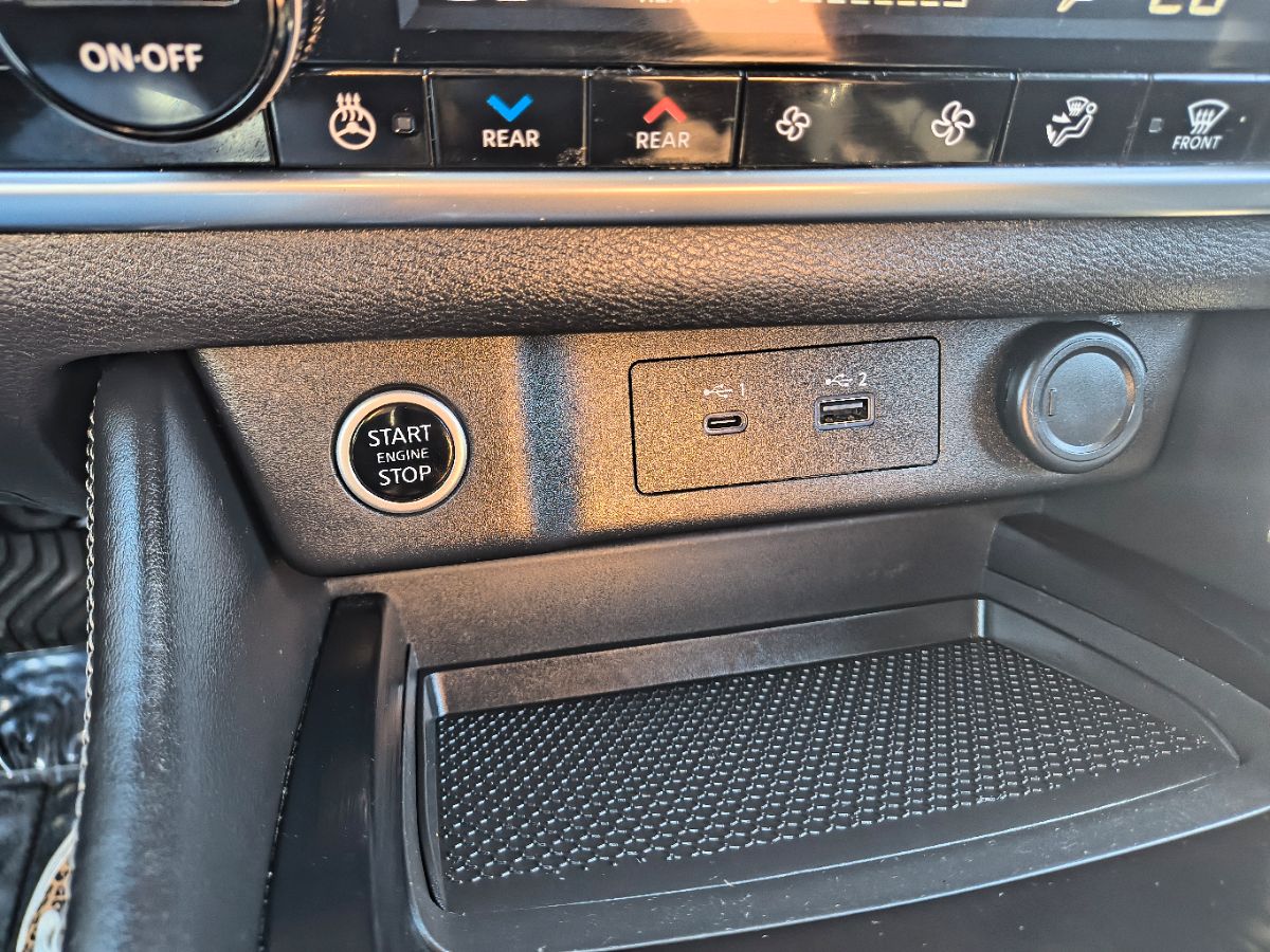 2021 Nissan Rogue SL photo 15