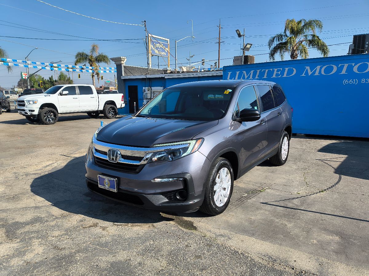2019 Honda Pilot LX photo 3