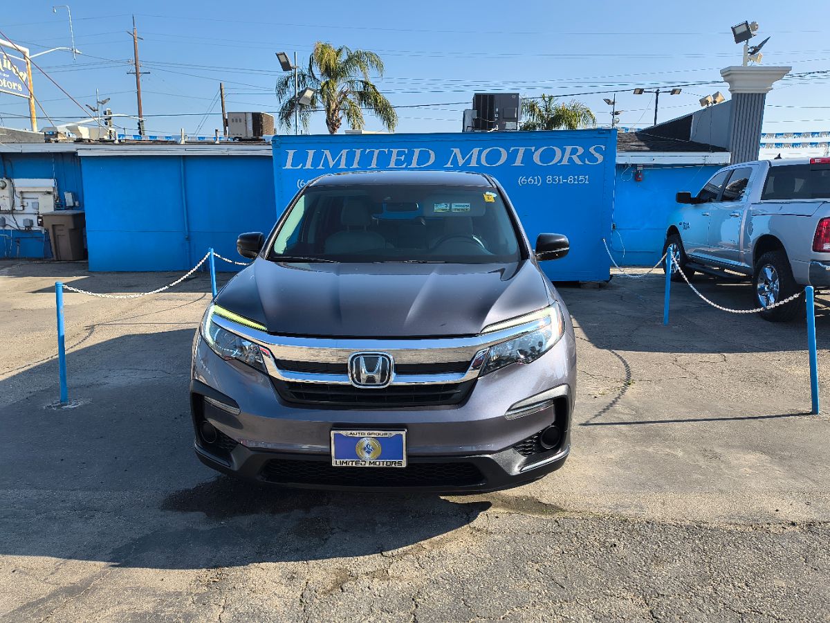 2019 Honda Pilot LX photo 2