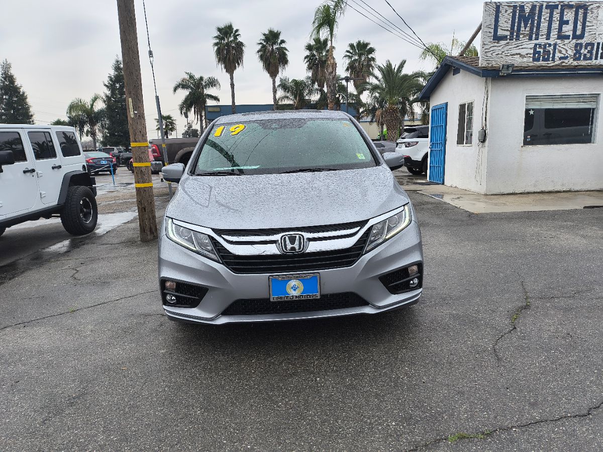 2019 Honda Odyssey EX-L photo 2