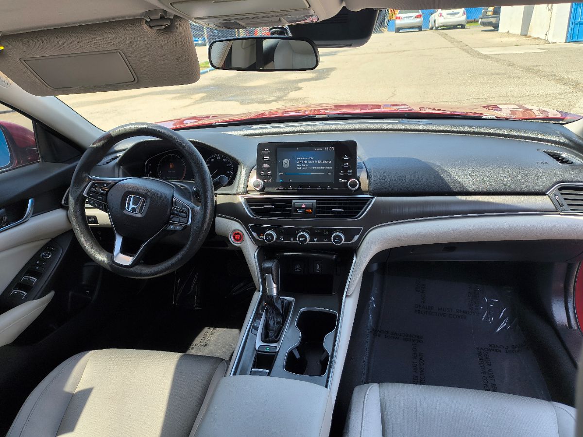 2018 Honda Accord LX 1.5T photo 9