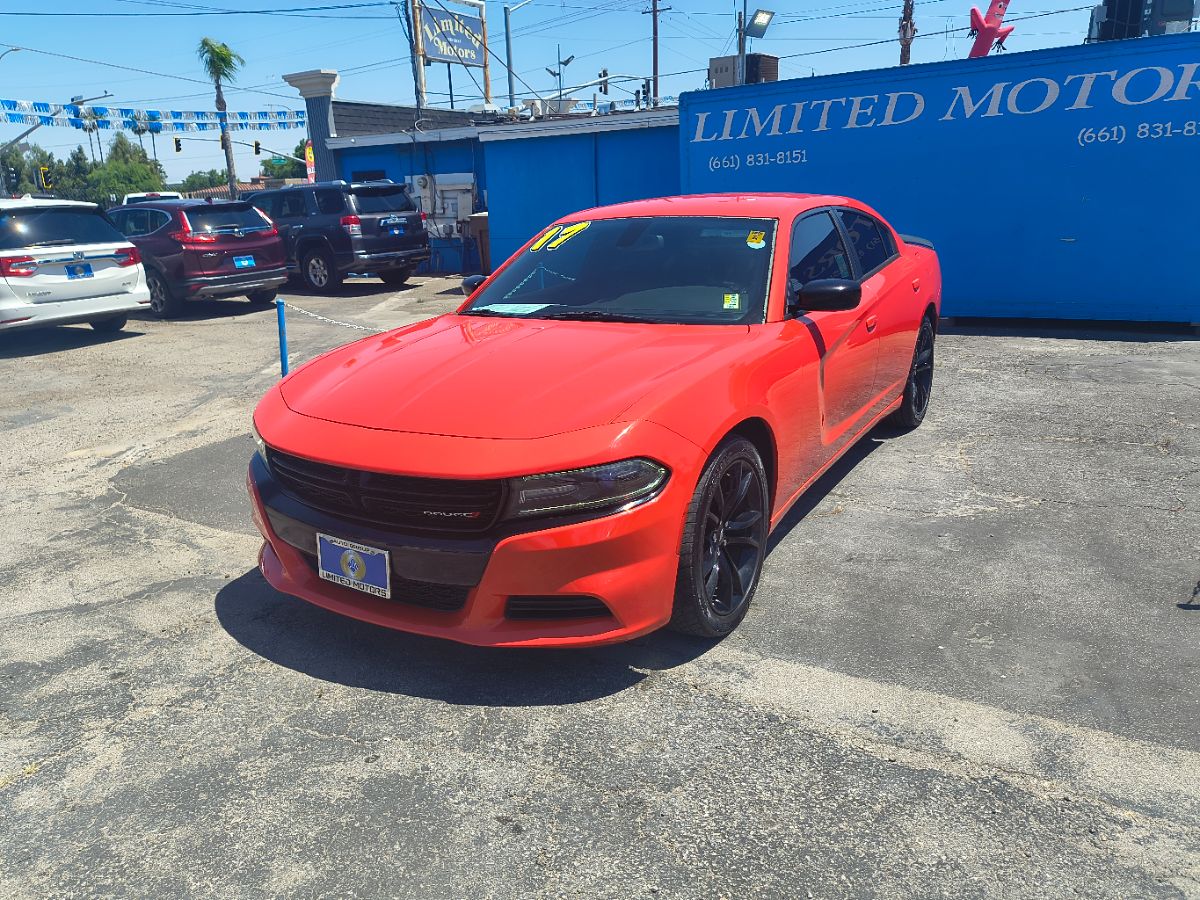 2017 Dodge Charger SE photo 3