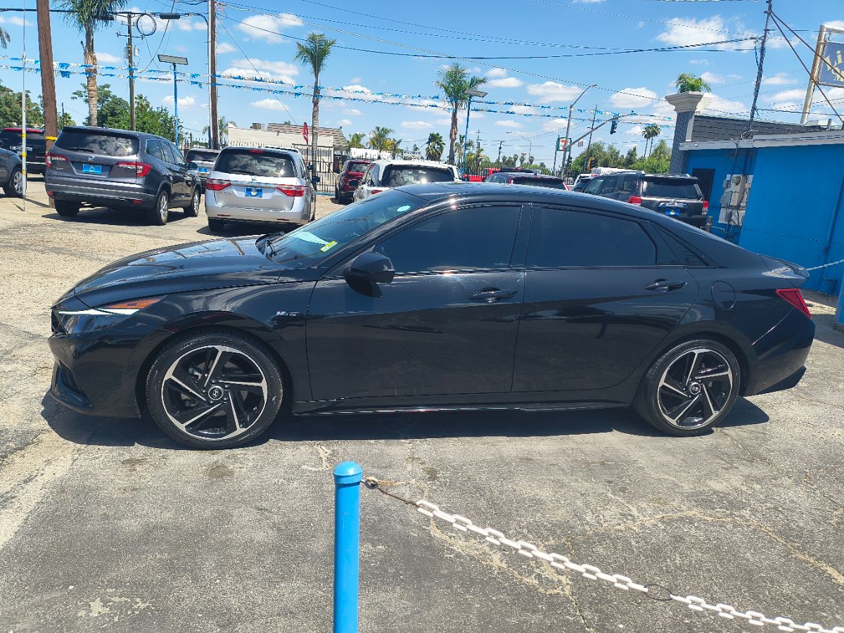 2023 Hyundai Elantra N Line photo 4