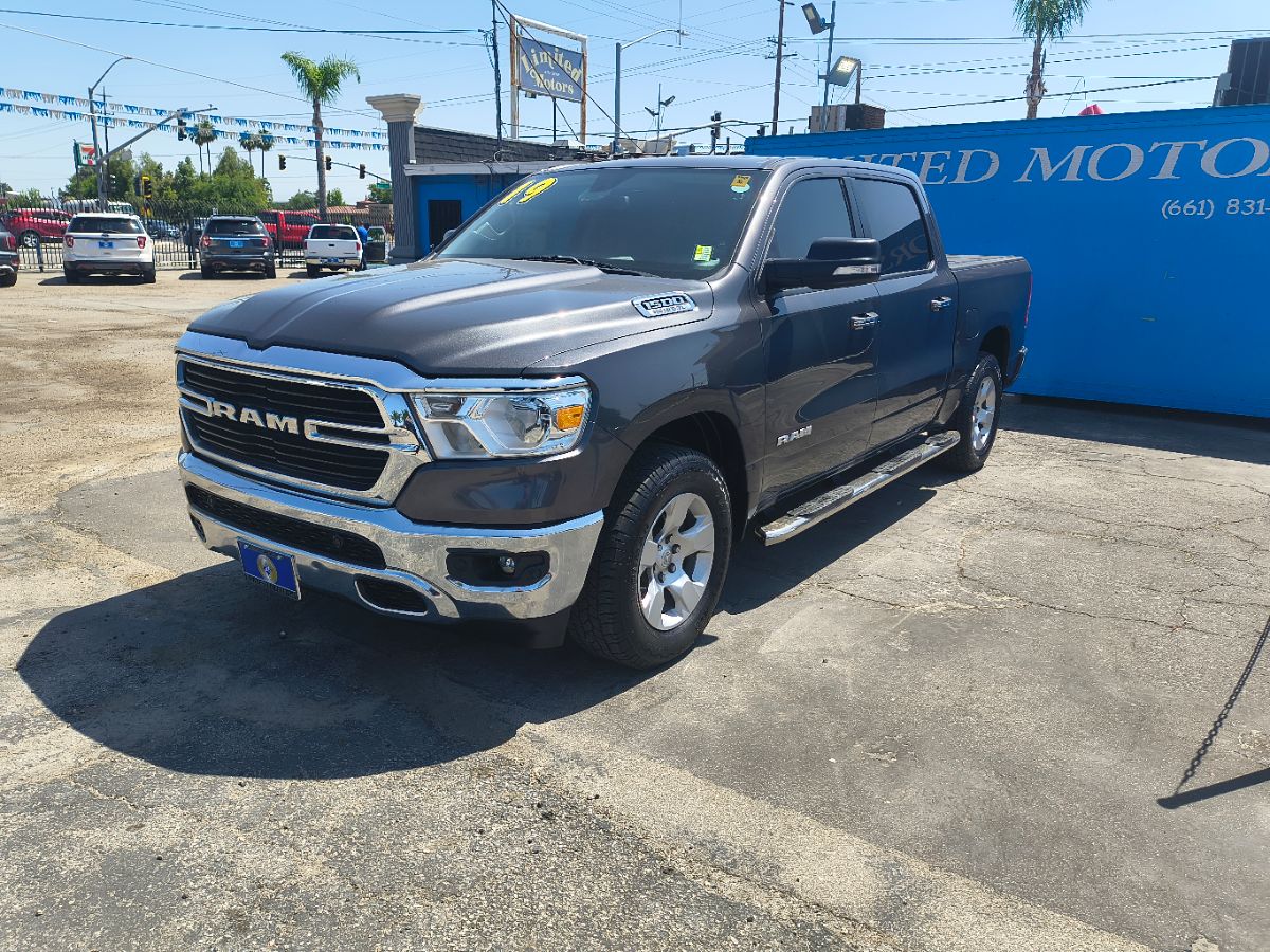 2019 Ram 1500 Big Horn Lone Star photo 3