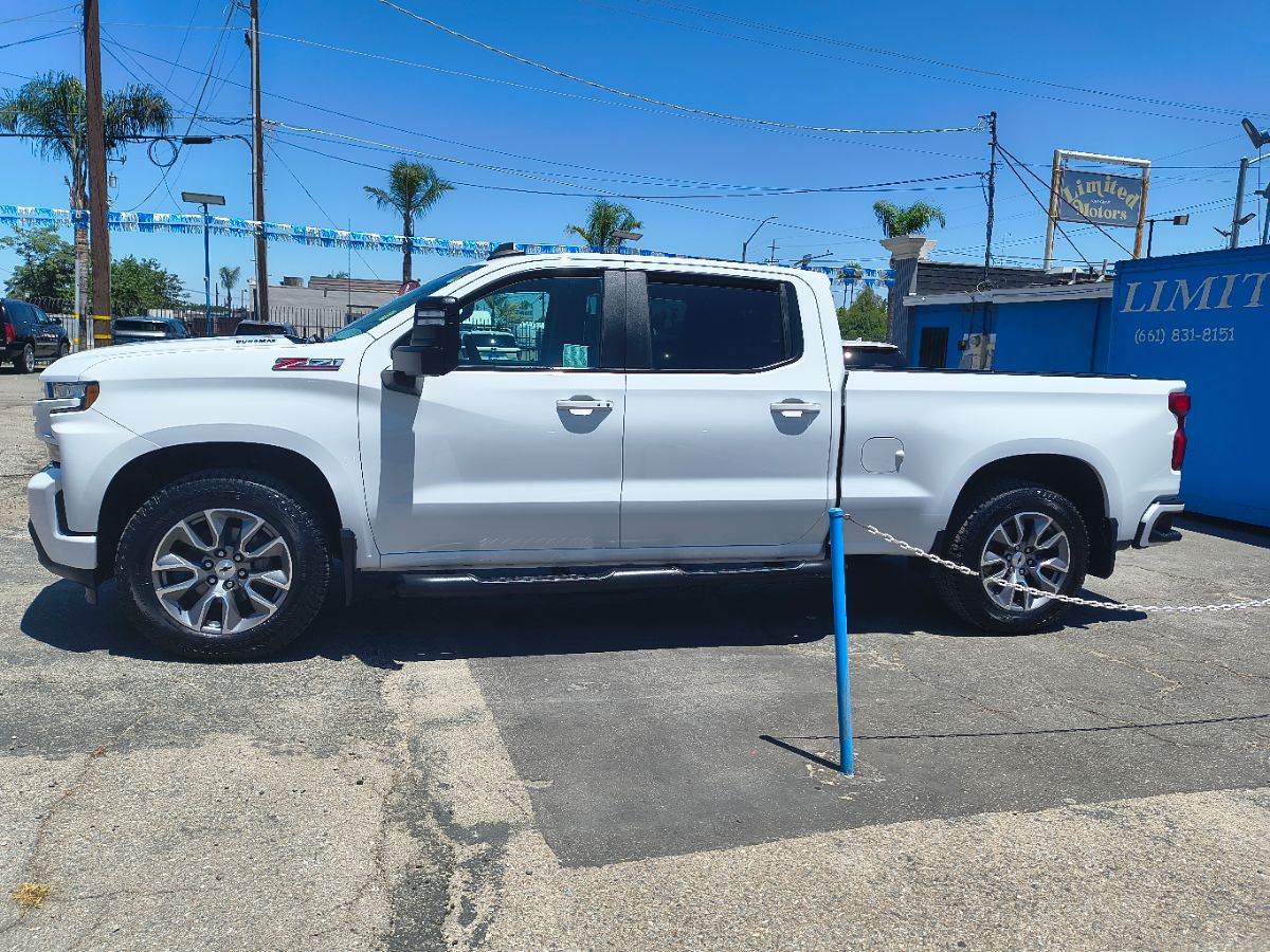 2020 Chevrolet Silverado 1500 RST photo 4