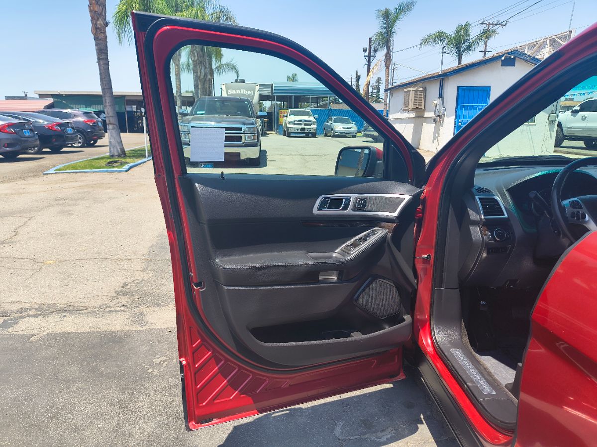 2012 Ford Explorer Limited photo 26