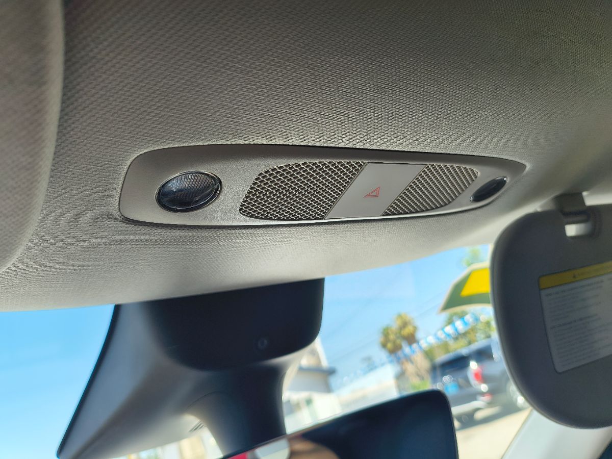 2022 Tesla Model Y Performance photo 18