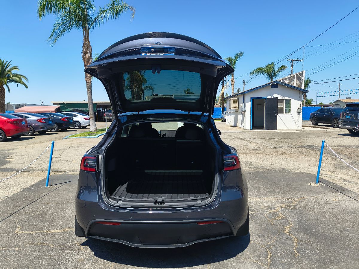2022 Tesla Model Y Performance photo 23