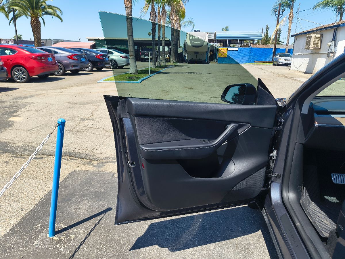 2022 Tesla Model Y Performance photo 20