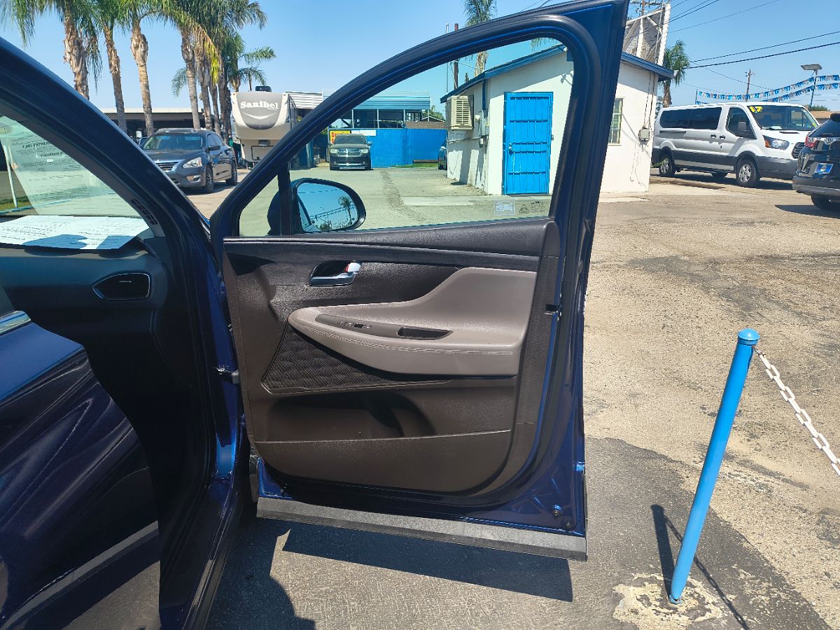 2019 Hyundai Santa Fe SE photo 27