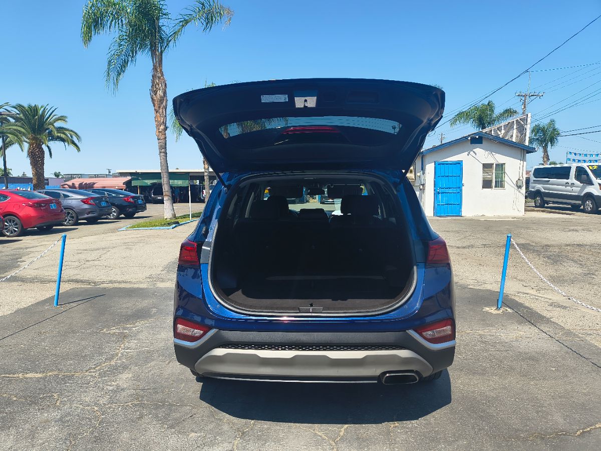 2019 Hyundai Santa Fe SE photo 29