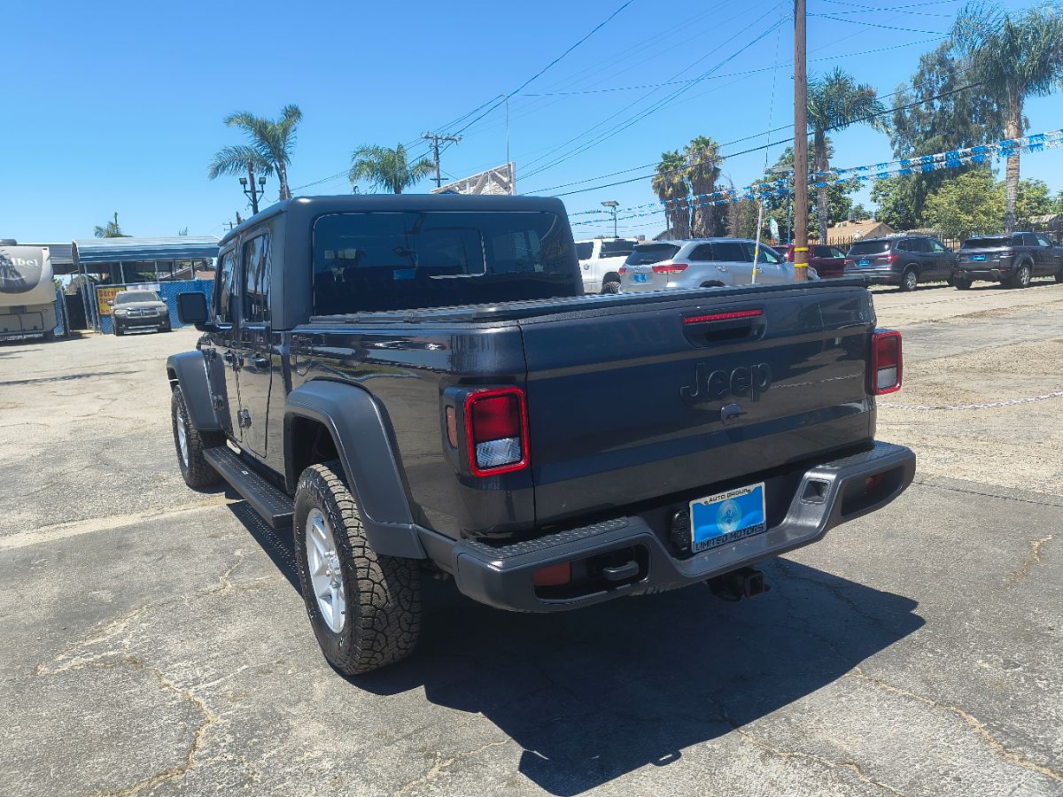 2020 Jeep Gladiator Sport S photo 4