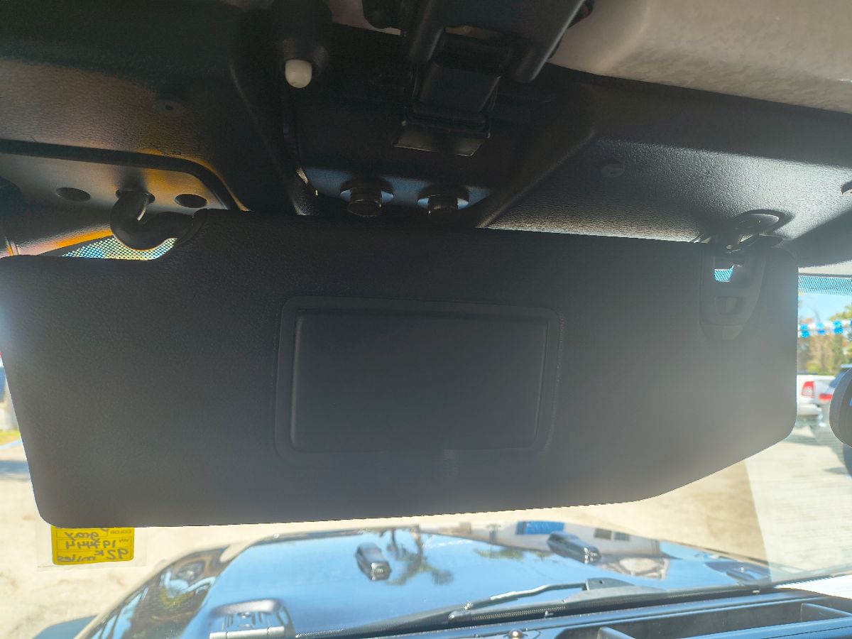 2020 Jeep Gladiator Sport S photo 23