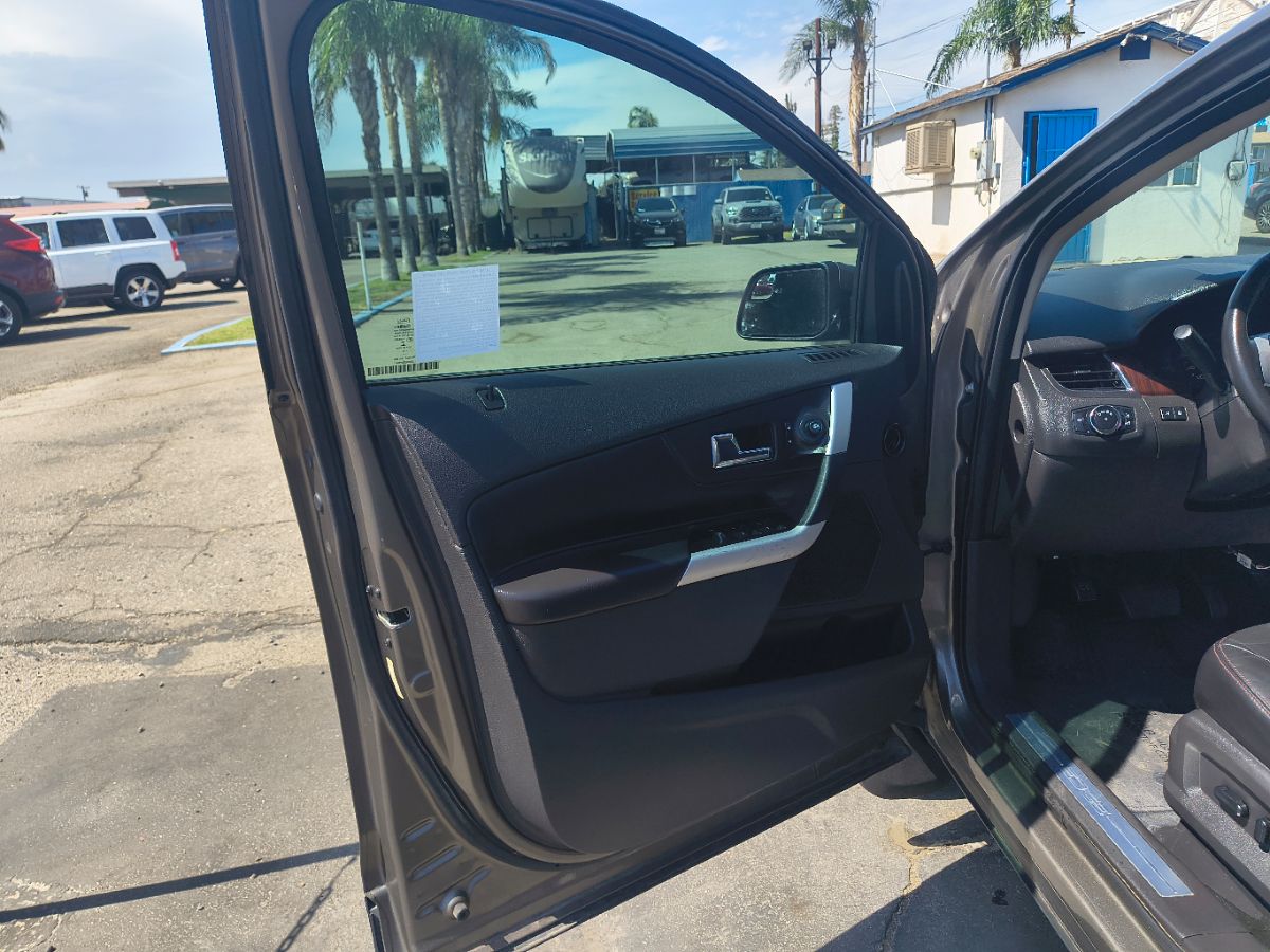 2013 Ford Edge Limited photo 23
