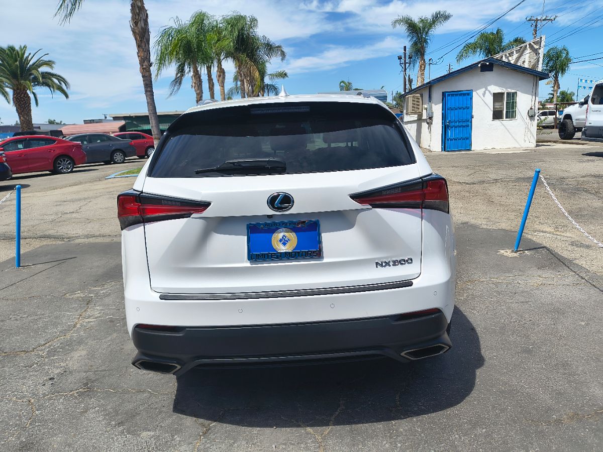 2018 Lexus NX 300 Premium photo 5