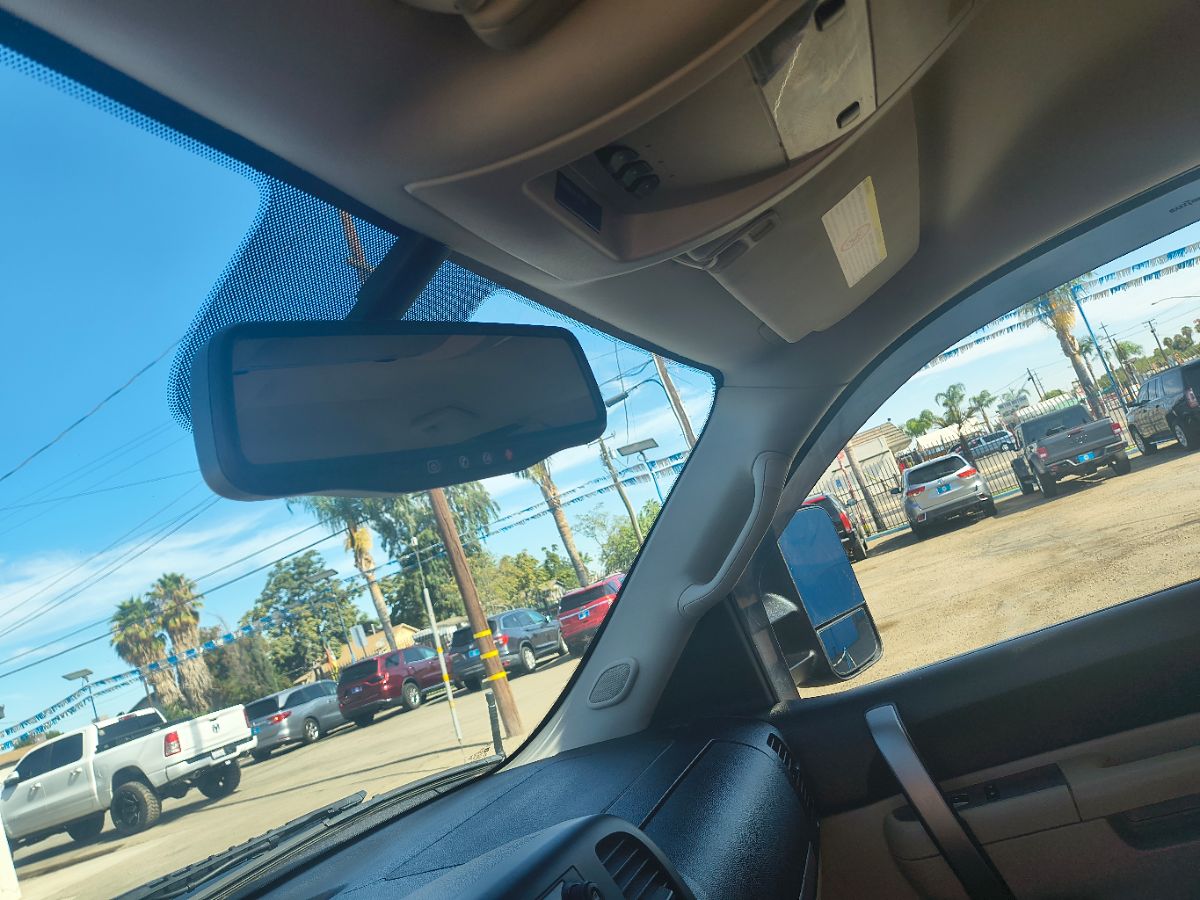 2011 Chevrolet Silverado 2500HD LT photo 19