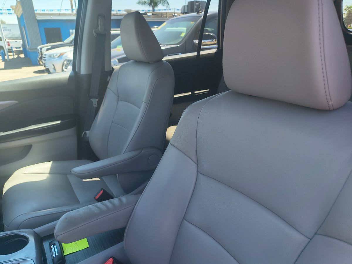 2018 Honda Pilot EX-L photo 21