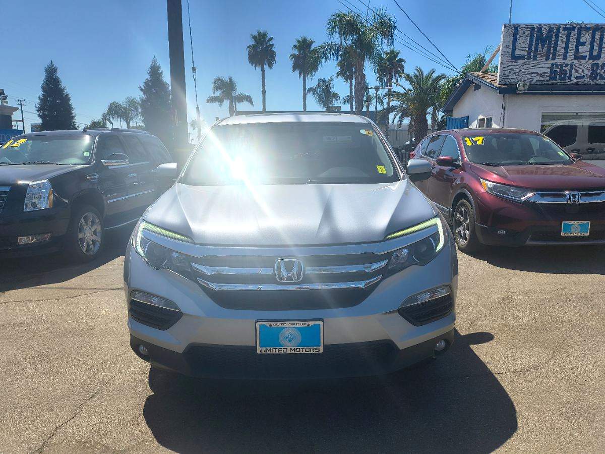 2018 Honda Pilot EX-L photo 2