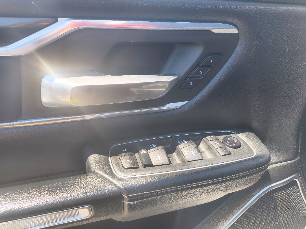 2021 Ram 1500 Laramie photo 19