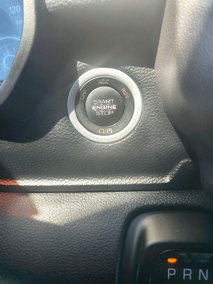 2021 Ram 1500 Laramie photo 11