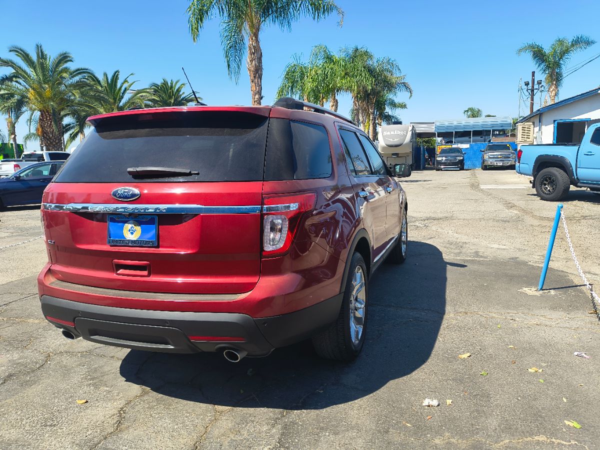 2014 Ford Explorer XLT photo 7
