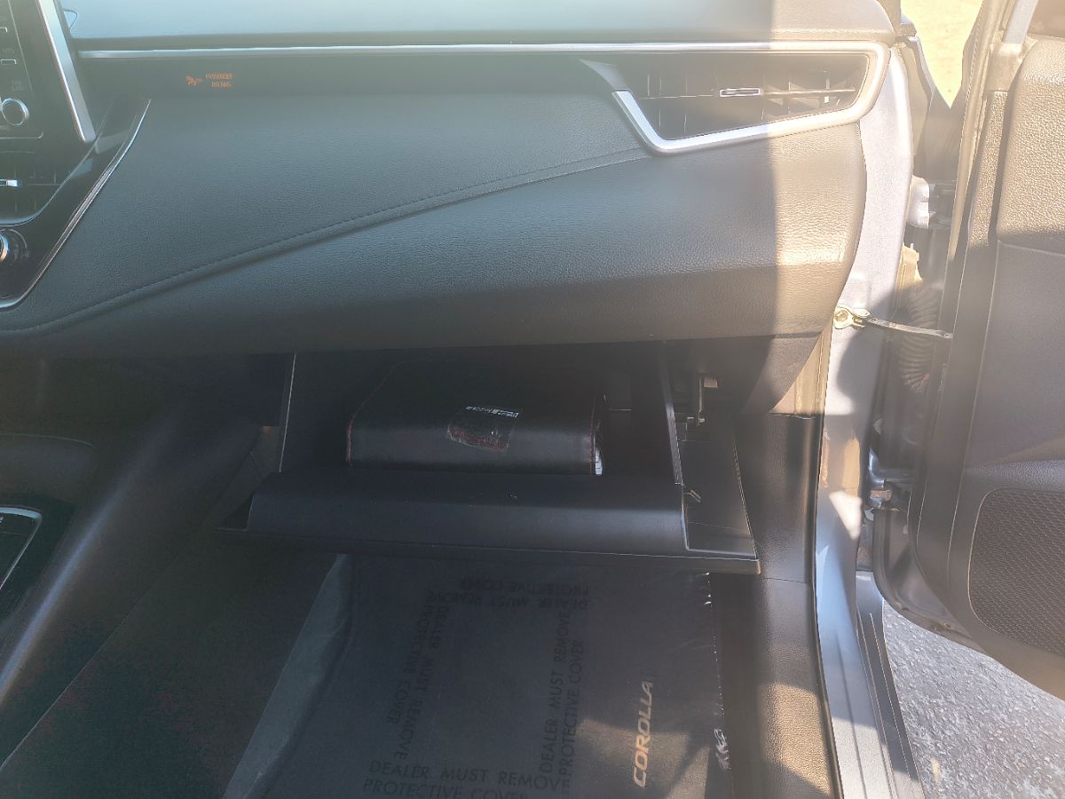 2021 Toyota Corolla SE photo 12
