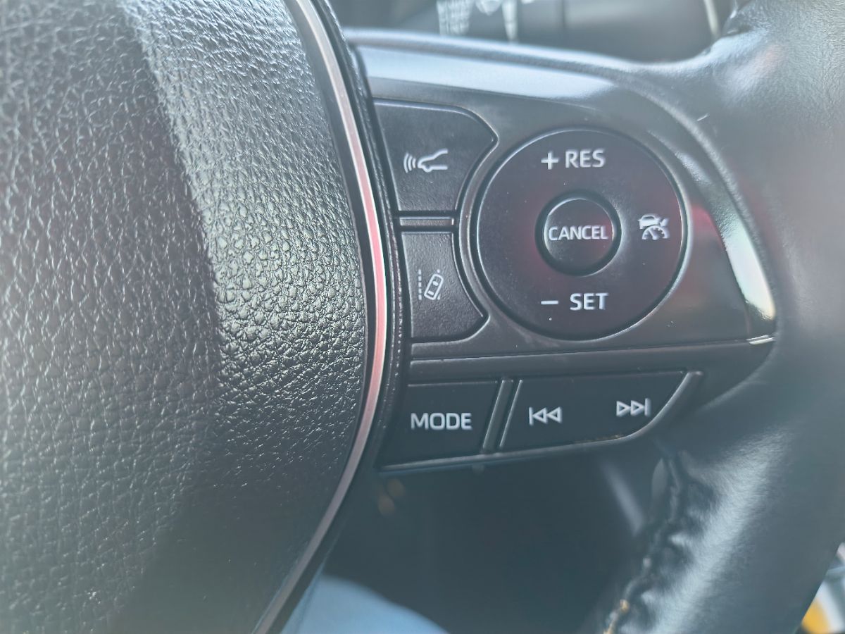 2021 Toyota Corolla SE - Photo 12