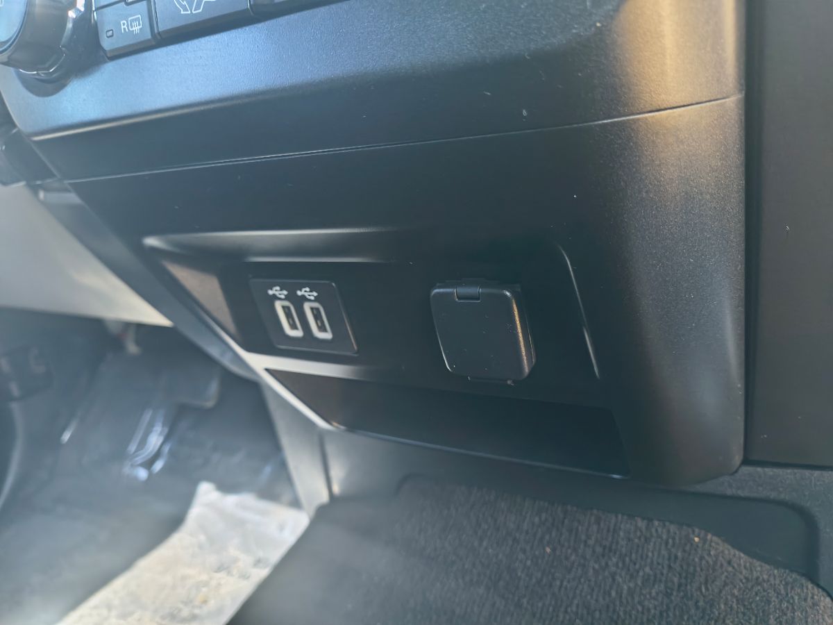 2019 Ford F-150 XLT photo 18